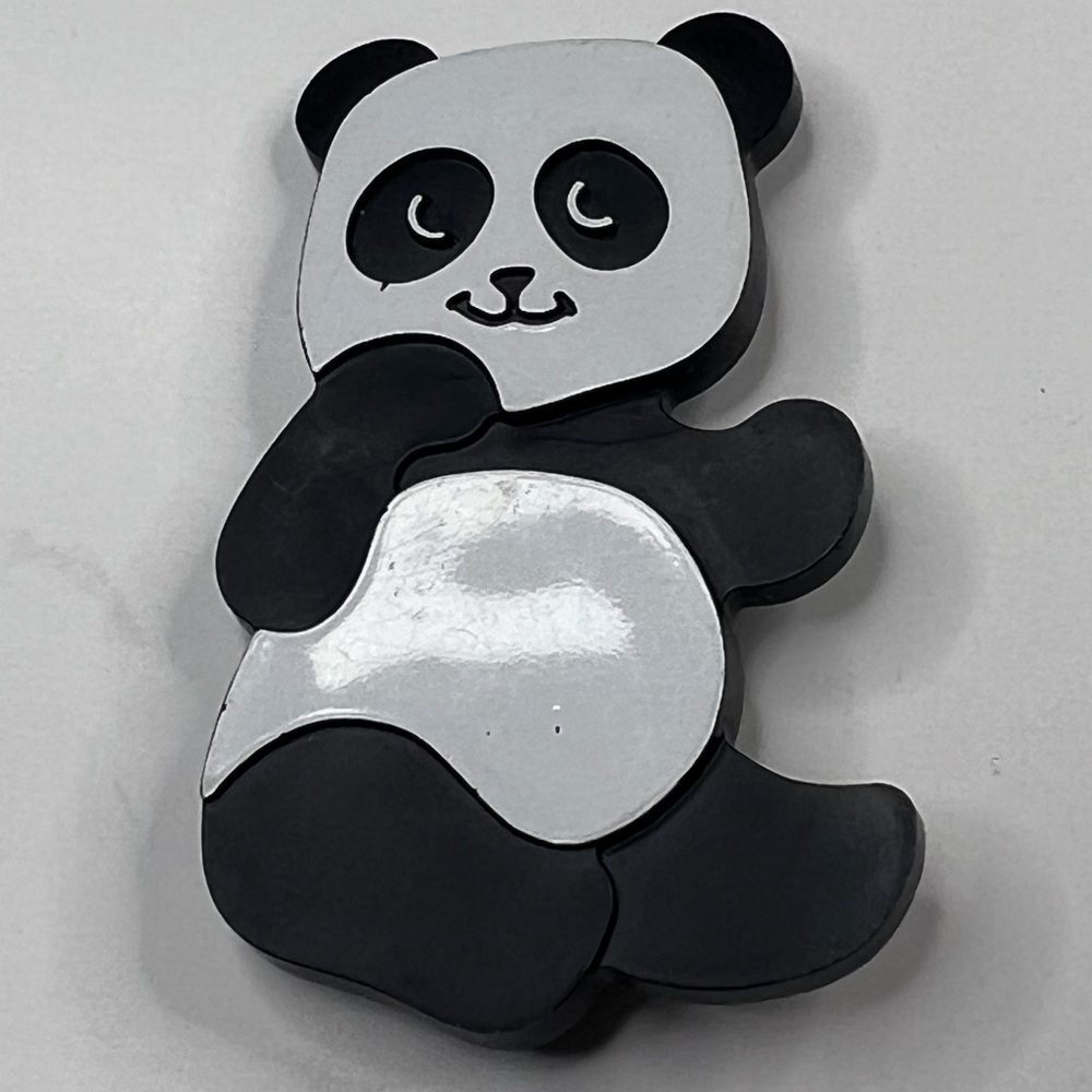 Vintage Avon 1973 Panda Pandy Bear Brooch/Pin